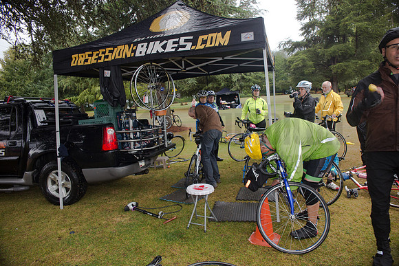 PITSTOPS - TheRideBC - SOMBILON PHOTOGRAPHY