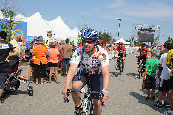 FINISH LINE – HEROES CROSSING –ALBERTA RTCC 2013–  Ron Sombilon Photography-357