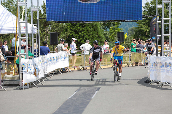 FINISH LINE - 2013 RTCC – Ron Sombilon Photography Team-98
