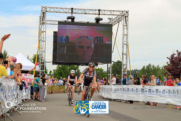 BRAINIACS - Finish Line –2013 RIDE TO CONQUER CANCER –BCCF – Ron Sombilon Photography-83-