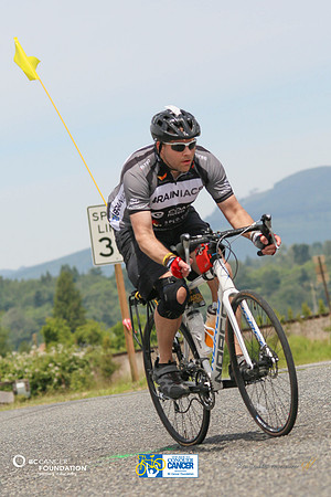 BRAINIACS  - Team en route –2013 RIDE TO CONQUER CANCER –BCCF – Ron Sombilon Photography-99-