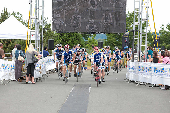 FINISH LINE - 2013 RTCC – Ron Sombilon Photography Team-366
