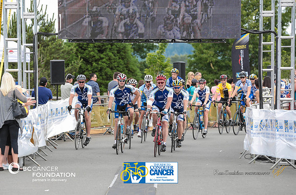 FINISH LINE - 2013 RTCC – Ron Sombilon Photography Team-365-