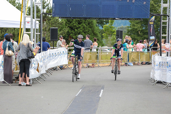 FINISH LINE - 2013 RTCC – Ron Sombilon Photography Team-348