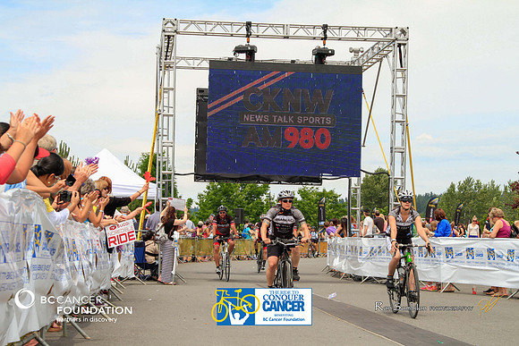 BRAINIACS - Finish Line –2013 RIDE TO CONQUER CANCER –BCCF – Ron Sombilon Photography-62-