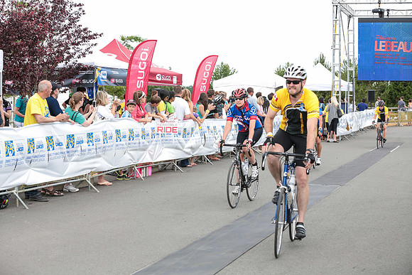 FINISH LINE - 2013 RTCC – Ron Sombilon Photography Team-384
