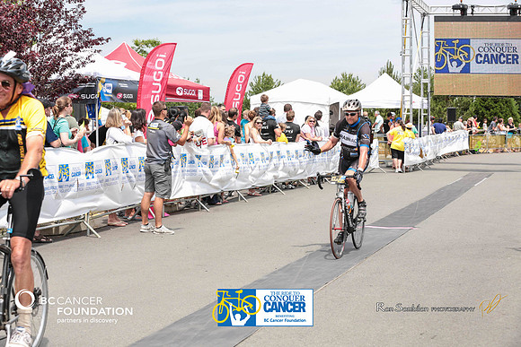 FINISH LINE - 2013 RTCC – Ron Sombilon Photography Team-438-