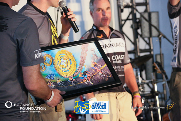 CAMP – SPEECHES – ART AWARD –2013 RIDE TO CONQUER CANCER –BC CANCER FOUNDATION – Ron Sombilon Photography_-39-