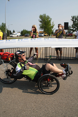FINISH LINE – HEROES CROSSING –ALBERTA RTCC 2013–  Ron Sombilon Photography-409