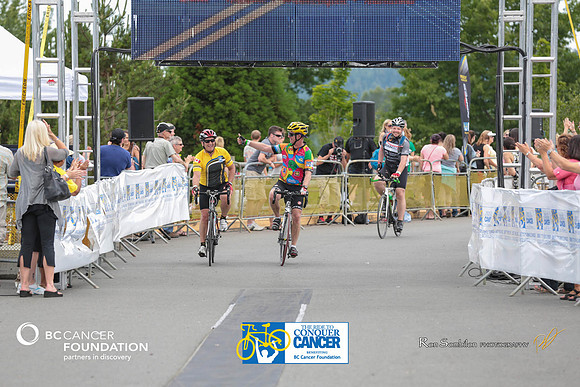 FINISH LINE - 2013 RTCC – Ron Sombilon Photography Team-336-WEB