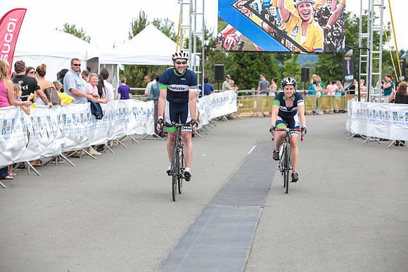 FINISH LINE - 2013 RTCC – Ron Sombilon Photography Team-350