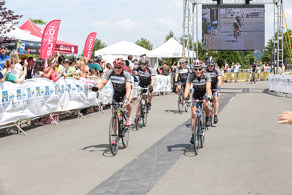 FINISH LINE - 2013 RTCC – Ron Sombilon Photography Team-270