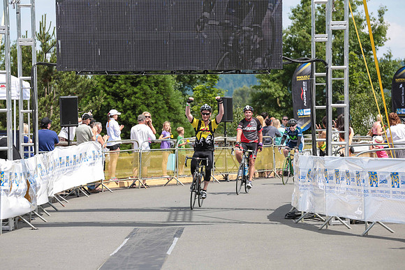 FINISH LINE - 2013 RTCC – Ron Sombilon Photography Team-87