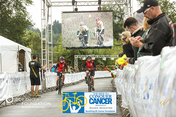 FL – A2 TEAMS –FINISH LINE – 3 –  RIDERS FOR RYDERS –  RTCCVA – Sombilon Photography-98-WEB
