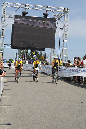 FINISH LINE – HEROES CROSSING –ALBERTA RTCC 2013–  Ron Sombilon Photography-375