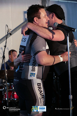 BRAINIACS  - Team en route –2013 RIDE TO CONQUER CANCER –BCCF – Ron Sombilon Photography-201-