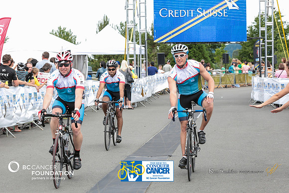FINISH LINE - 2013 RTCC – Ron Sombilon Photography Team-393-