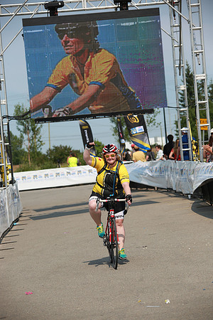 FINISH LINE – HEROES CROSSING –ALBERTA RTCC 2013–  Ron Sombilon Photography-147