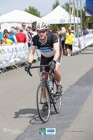 FINISH LINE - 2013 RTCC – Ron Sombilon Photography Team-265-