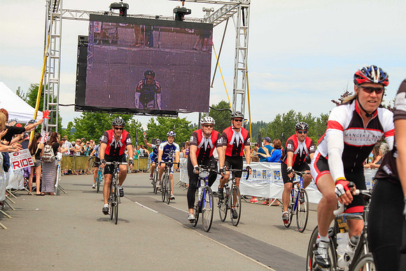 BB Conquer Cancer - 2013 RIDE TO CONQUER CANCER –BCCF – Ron Sombilon Photography-18