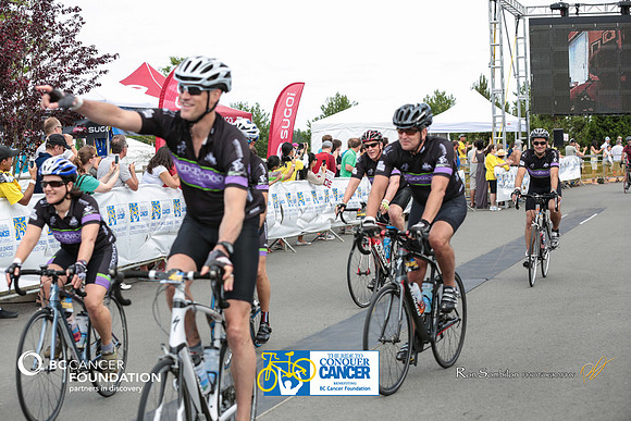 FINISH LINE - 2013 RTCC – Ron Sombilon Photography Team-177-WEB