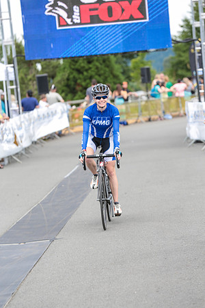FINISH LINE - 2013 RTCC – Ron Sombilon Photography Team-400