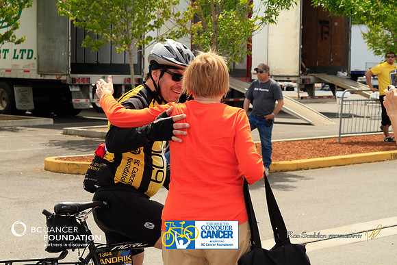 FINISH LINE - 2013 RTCC – Ron Sombilon Photography Team-81-