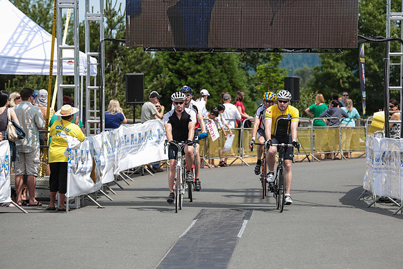 FINISH LINE - 2013 RTCC – Ron Sombilon Photography Team-153