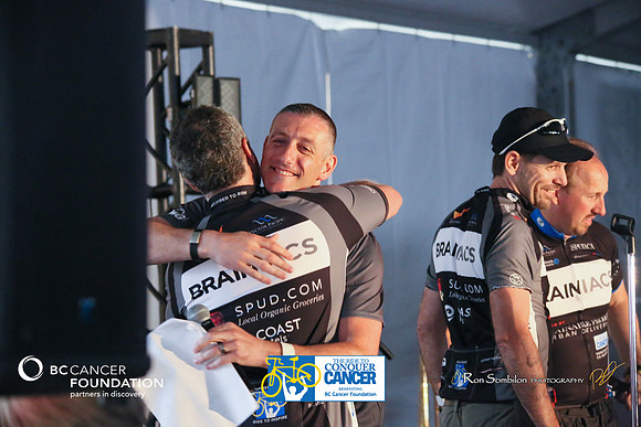 CAMP – SPEECHES – ART AWARD –2013 RIDE TO CONQUER CANCER –BC CANCER FOUNDATION – Ron Sombilon Photography_-37-