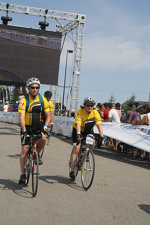 FINISH LINE – HEROES CROSSING –ALBERTA RTCC 2013–  Ron Sombilon Photography-391