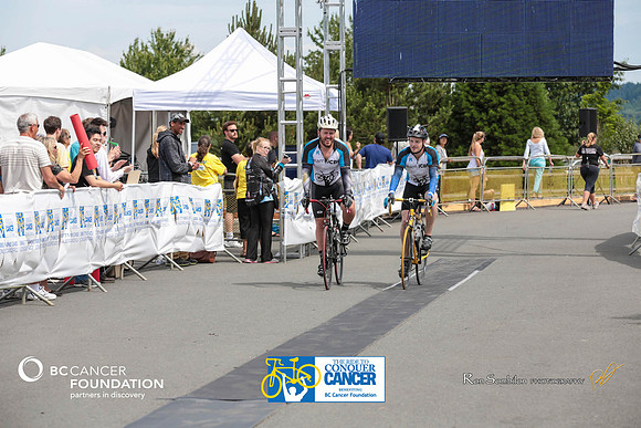 FINISH LINE - 2013 RTCC – Ron Sombilon Photography Team-11-WEB