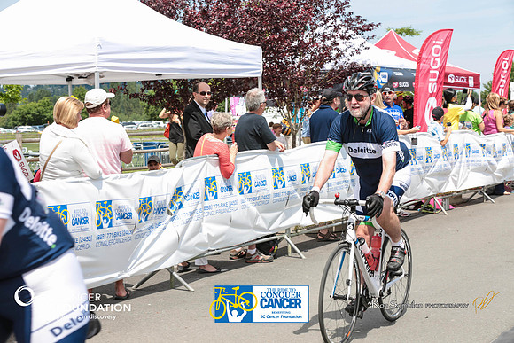 FINISH LINE - 2013 RTCC – Ron Sombilon Photography Team-298-