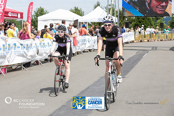 FINISH LINE - 2013 RTCC – Ron Sombilon Photography Team-231-