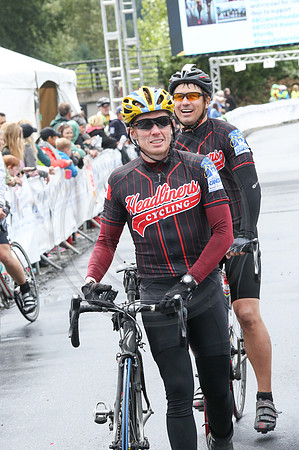 FL – A2 TEAMS –FINISH LINE – 1 –  Headliners CYCLING –  RTCCVA – Sombilon Photography-10
