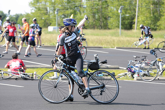 BRAINIACS  - Team en route –2013 RIDE TO CONQUER CANCER –BCCF – Ron Sombilon Photography-155
