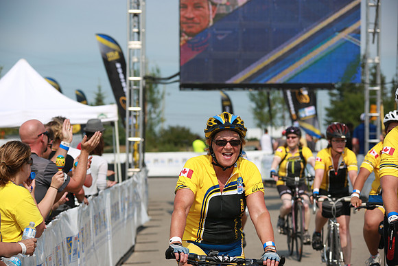 FINISH LINE – HEROES CROSSING –ALBERTA RTCC 2013–  Ron Sombilon Photography-202