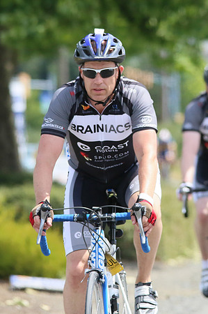 BRAINIACS  - Team en route –2013 RIDE TO CONQUER CANCER –BCCF – Ron Sombilon Photography-277
