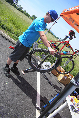 Comor - Go Play Outside  –2013 RIDE TO CONQUER CANCER –BC CANCER FOUNDATION – Ron Sombilon Photography_-18