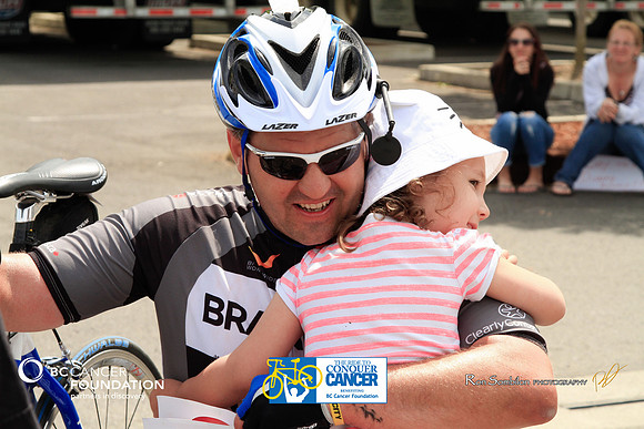 BRAINIACS - Finish Line –2013 RIDE TO CONQUER CANCER –BCCF – Ron Sombilon Photography-9-