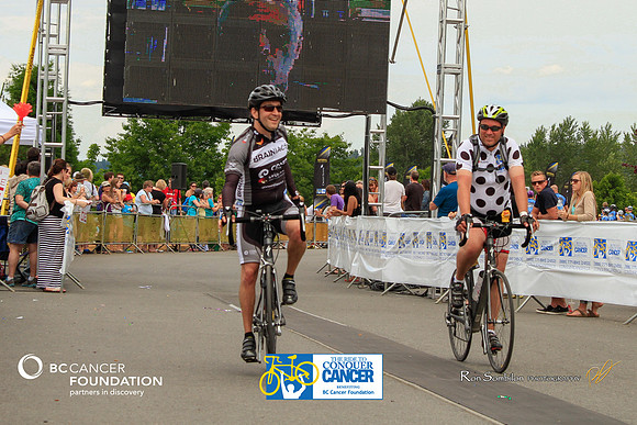 BRAINIACS - Finish Line –2013 RIDE TO CONQUER CANCER –BCCF – Ron Sombilon Photography-85-