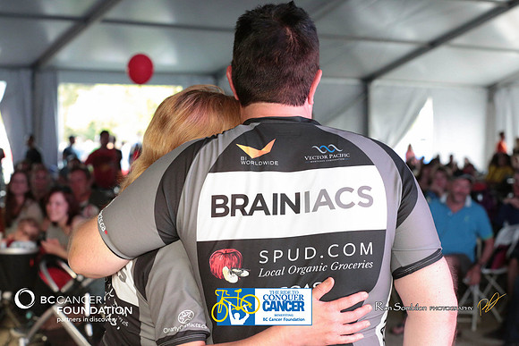 BRAINIACS  - Team en route –2013 RIDE TO CONQUER CANCER –BCCF – Ron Sombilon Photography-207-