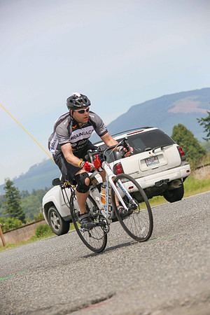 BRAINIACS  - Team en route –2013 RIDE TO CONQUER CANCER –BCCF – Ron Sombilon Photography-100
