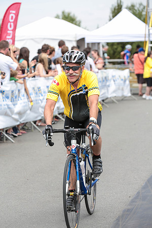 FINISH LINE - 2013 RTCC – Ron Sombilon Photography Team-443