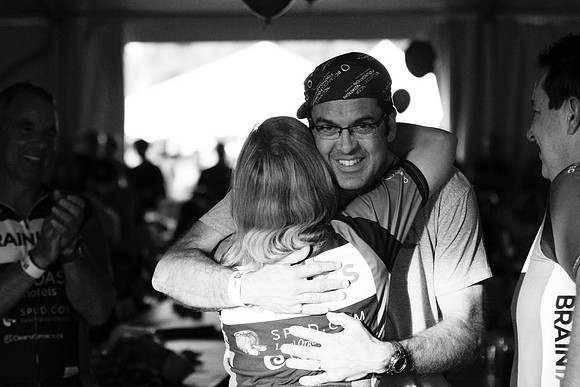 BRAINIACS  - Team en route –2013 RIDE TO CONQUER CANCER –BCCF – Ron Sombilon Photography-197