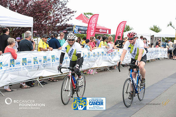 FINISH LINE - 2013 RTCC – Ron Sombilon Photography Team-347-WEB