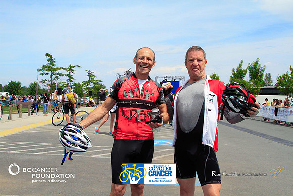 The Motley Crew -finish line –2013 RIDE TO CONQUER CANCER –BC CANCER FOUNDATION – Ron Sombilon Photography_-3-