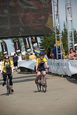 FINISH LINE – HEROES CROSSING –ALBERTA RTCC 2013–  Ron Sombilon Photography-179