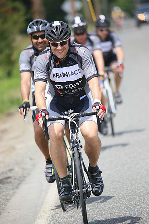 BRAINIACS  - Team en route –2013 RIDE TO CONQUER CANCER –BCCF – Ron Sombilon Photography-206