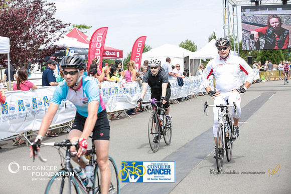FINISH LINE - 2013 RTCC – Ron Sombilon Photography Team-544-