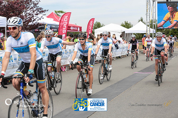 FINISH LINE - 2013 RTCC – Ron Sombilon Photography Team-454-